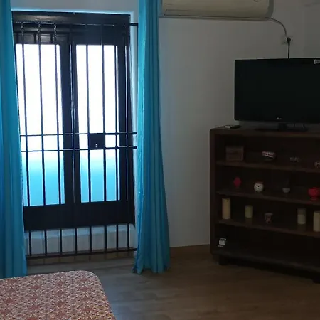 Mi Casa Es Tu Casa *